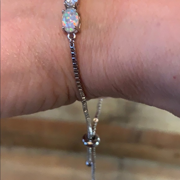 Fiery Opal Tennis Bracelet 18k white gold plating - Picture 4 of 5